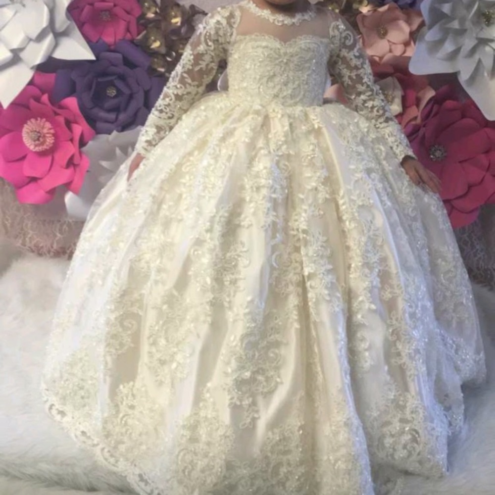 Additional pictures of matching dresses